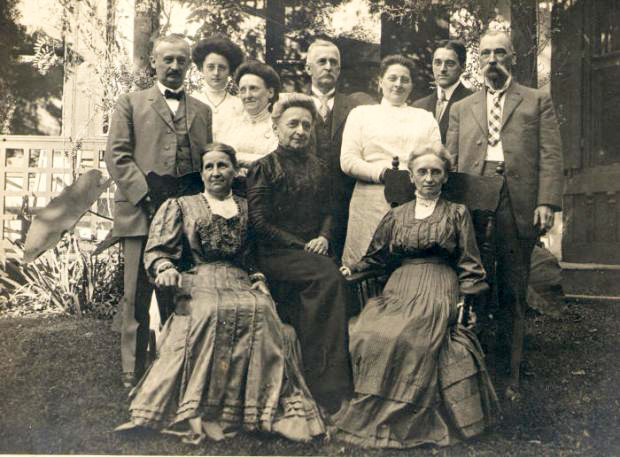 Phillips Family 1920s 2.preview